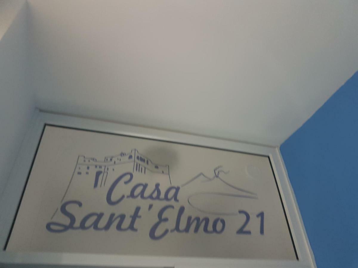 Bed and Breakfast Casa Sant'Elmo 21 Nápoles Exterior foto